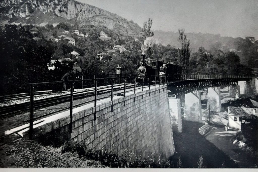 Kako su izgledale željeznička pruga i stanice u BiH prije pu